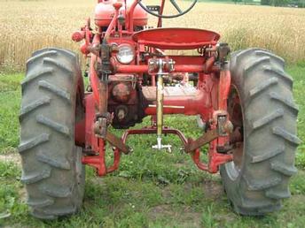 Same Farmall 140 With Fabricated 3 Point Hitch
