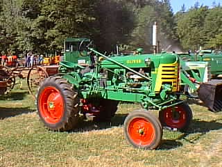 Oliver Super 44 Tractor