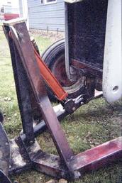 8N - Hydraulic Front Plow 