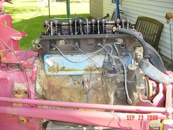 631 Ford - Engine In It
