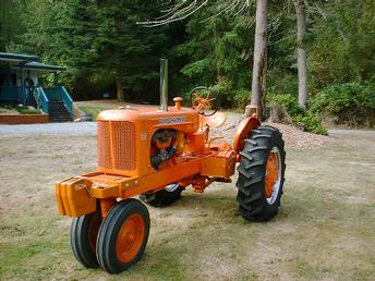 1948 Allis Chalmers WD Pulling Tractor