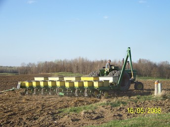 John Deere 4000 Planting Corn