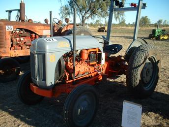 Ford 8N with V8