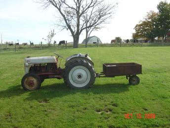 47 Ford 8N With Cart