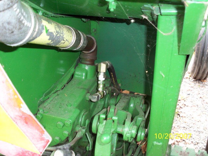 4020 and 148 loader plumbing - Yesterday's Tractors