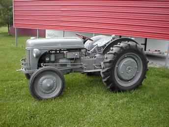 1940 Ford ferguson tractor #3