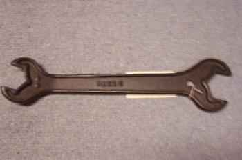 Case 1822C Wrench