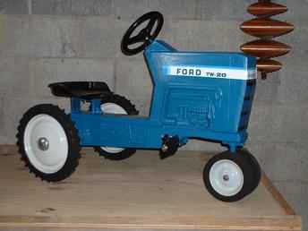 pedal tractors for sale
